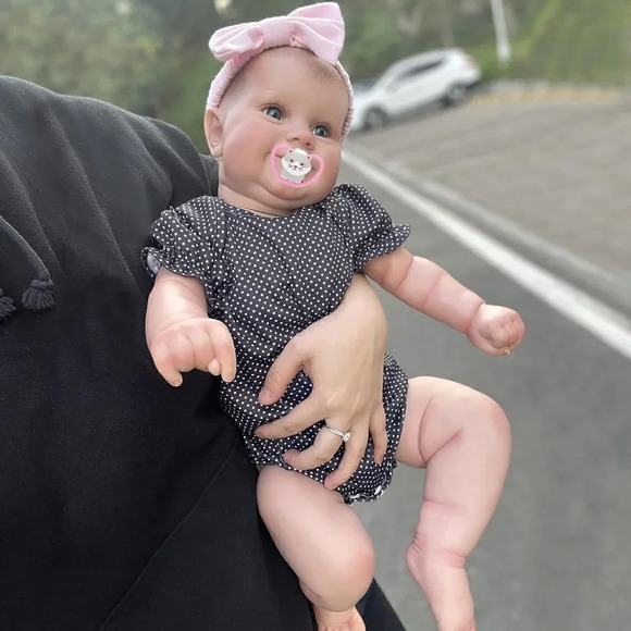 TERABITHIA 20 Inches 50CM So Truly Soft Touch Reborn Baby Doll Newborn Girl Doll - Picture 6 of 6